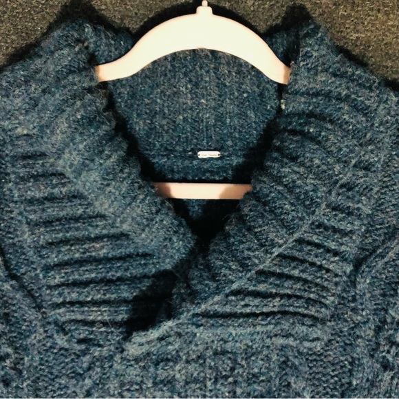 Free People vintage SUPER CHUNKY sweater - Picture 10 of 14